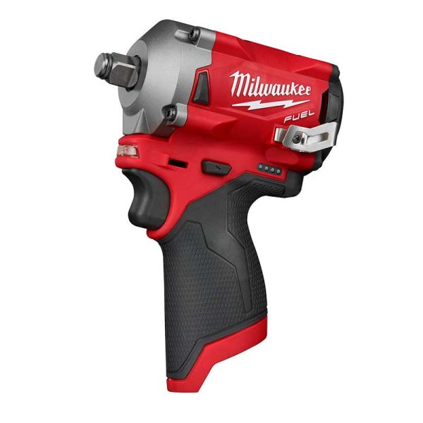 Llave de impacto corta inalámbrica a batería 12V M12 FUEL Milwaukee 2555-20 1/2”(12.7mm) 339Nm (no incluye batería ni cargador)