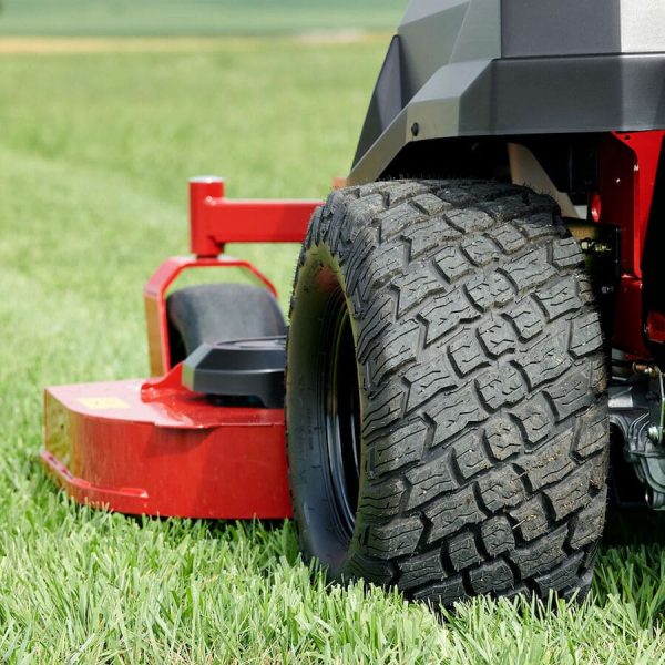 Tractor Cortacésped Radio de Giro Cero Toro TITAN 747cc 26HP 60”(152cm) accionada por manijas bastones individuales por rueda - Imagen 7