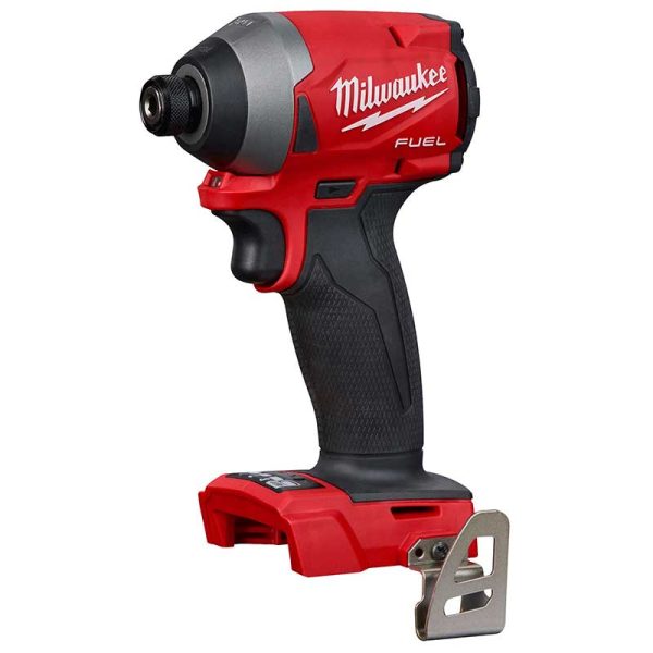 Atornillador de Impacto a Batería 18V M18 FUEL Milwaukee 2953-20 1/4” 226Nm (no incluye batería ni cargador)