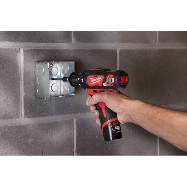 Taladro con percutor Atornillador inalámbrico a Batería 12V M12 Milwaukee 2408-259A 3/8"(10mm) 30Nm con bolso (incluye un cargador y dos baterías 2.0Ah) - Imagen 7