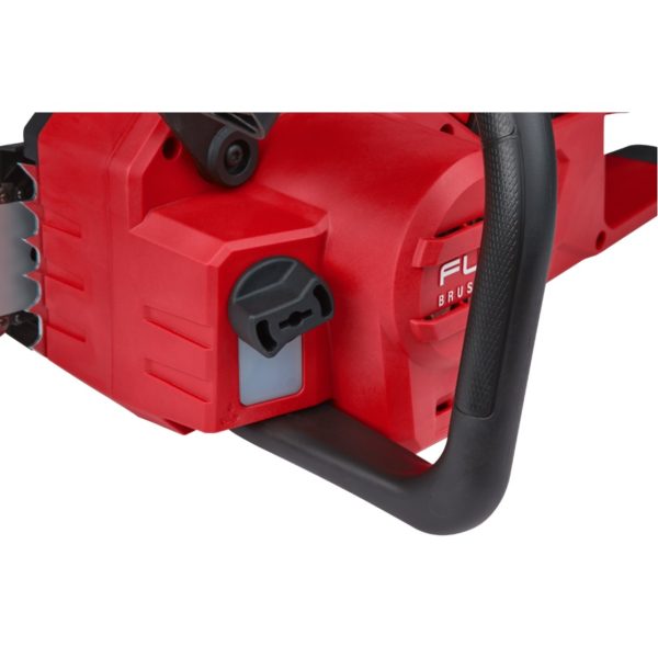 Motosierra inalámbrica a Batería M18 FUEL Milwaukee 2727-20 Espada de 40cm(16") (no incluye batería ni cargador) - Imagen 7